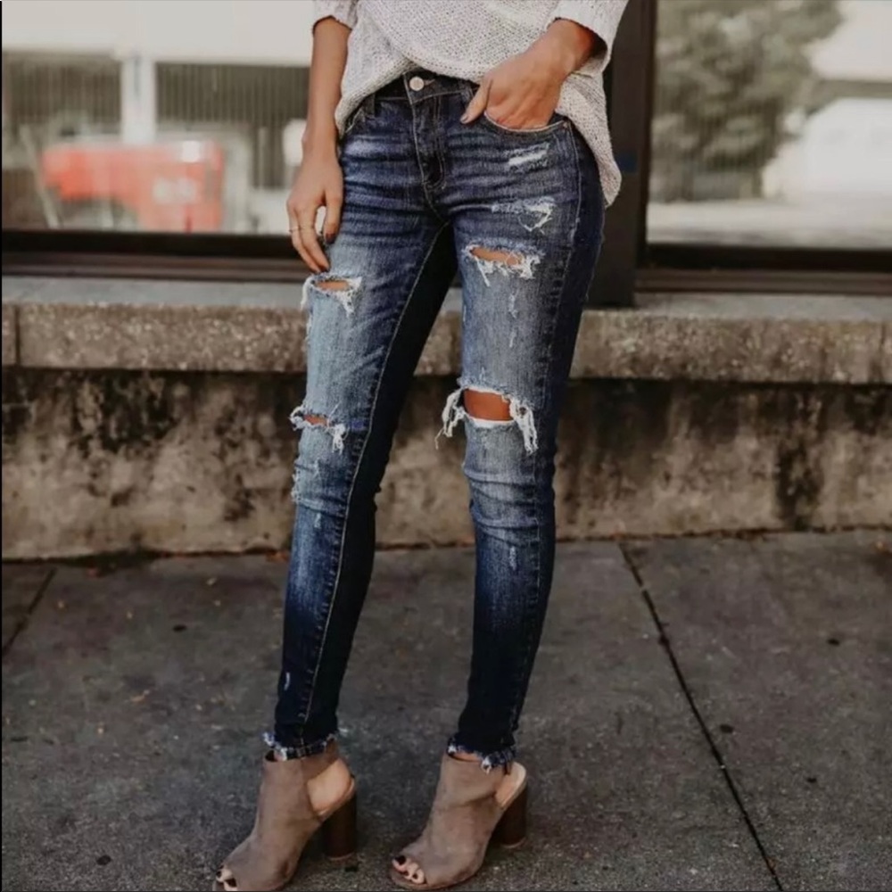 •Into the Blue•Distressed Dark Denim Jeans - Picture 2 of 4